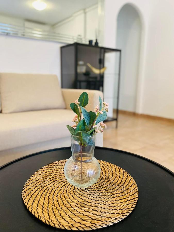 Locos Beach Holiday Apartments Торевиеха Екстериор снимка