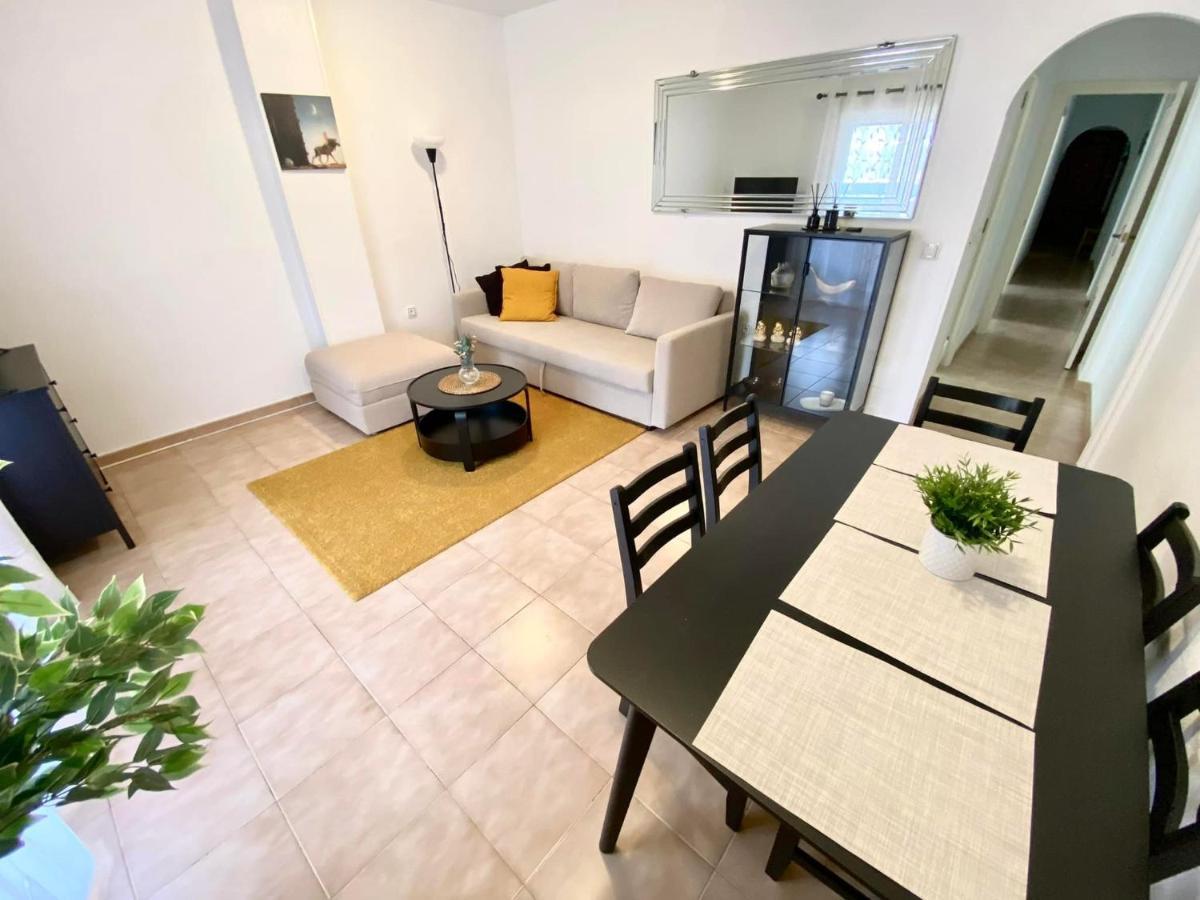 Locos Beach Holiday Apartments Торевиеха Екстериор снимка
